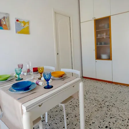 Alloggio E Parcheggio Ideale Per Visitare Le Cinque Terre Apartamento