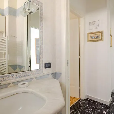 Apartamento Alloggio E Parcheggio Ideale Per Visitare Le Cinque Terre